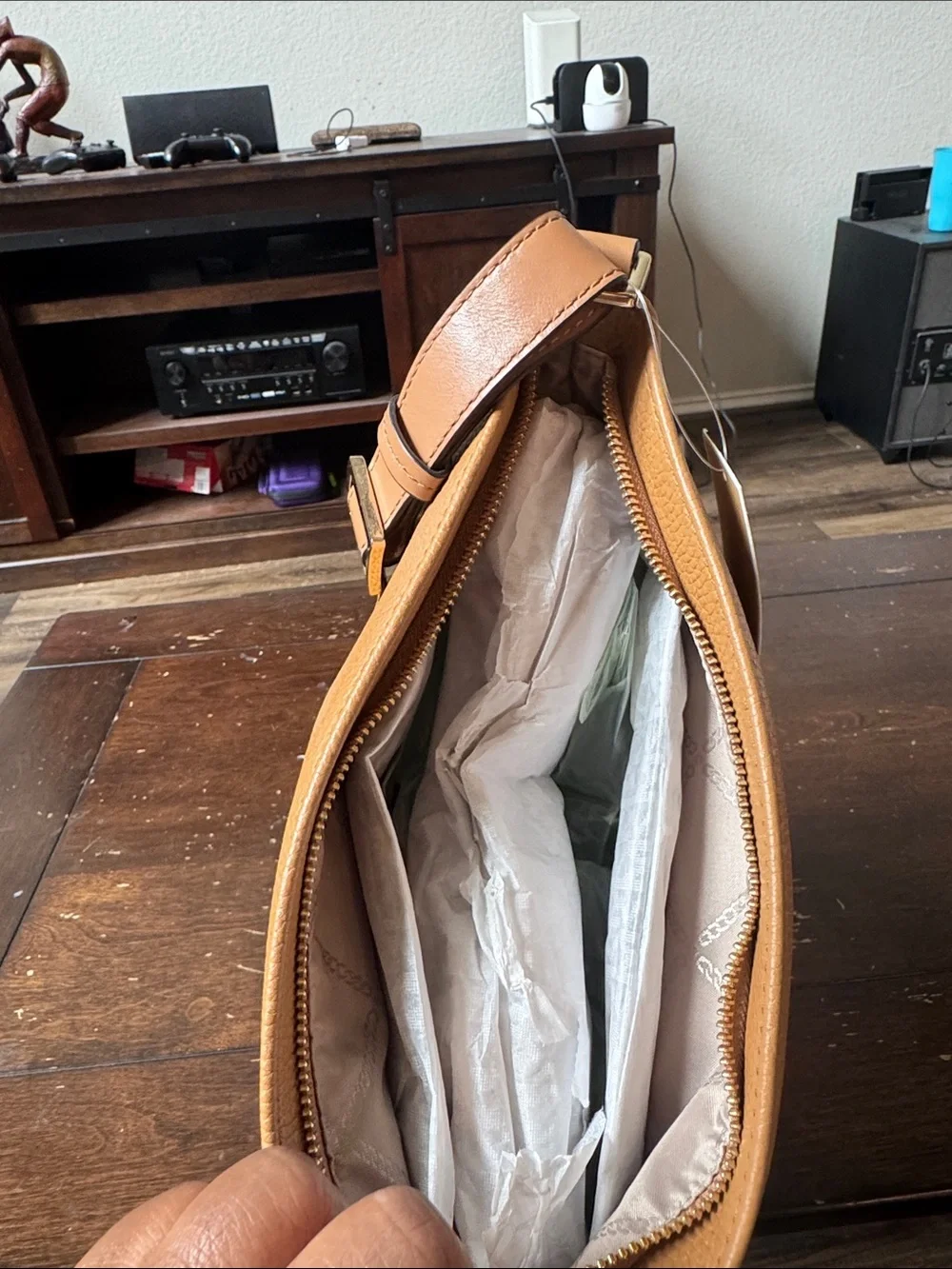 Michael Kors Caramel Tan Pebbled Leather Bucket Shoulder Bag